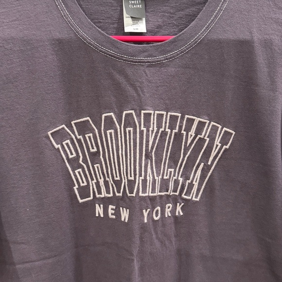 Brooklyn New York Gray T-Shirt - Picture 3 of 4